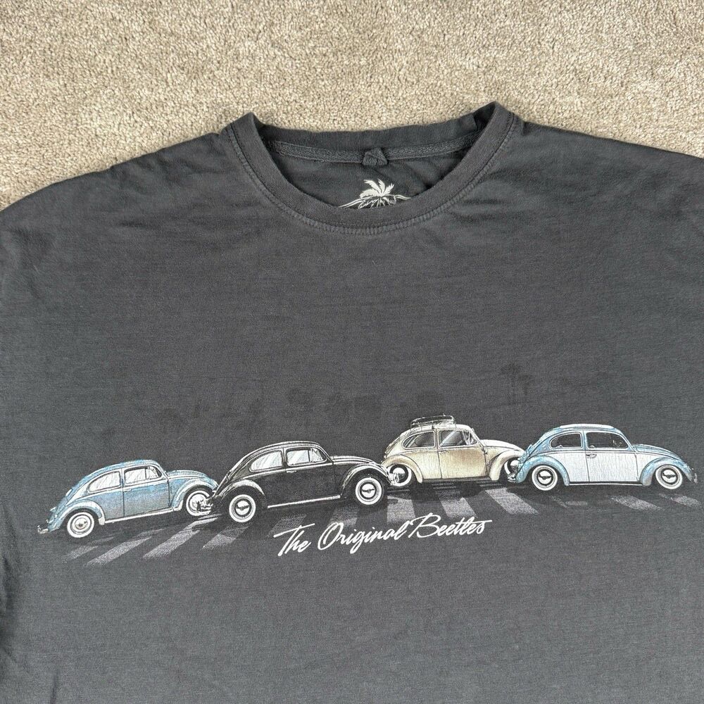 Newport Blue Graphic T-Shirt Beetles Navy Blue Short Sleeve Crew Neck Men's2 XL